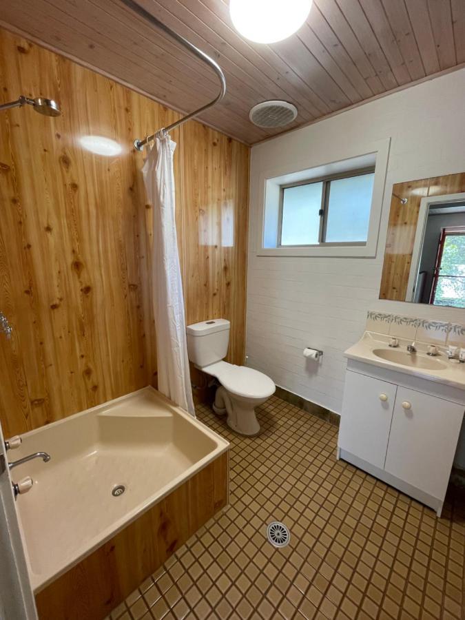 Kianinny Bush Cottages Tathra Extérieur photo