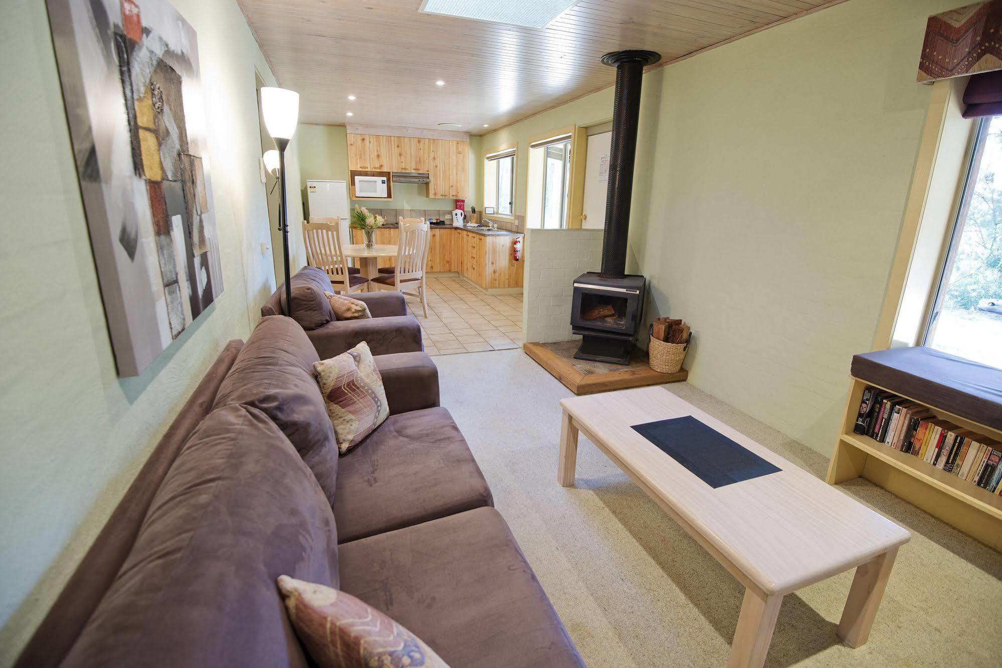 Kianinny Bush Cottages Tathra Extérieur photo